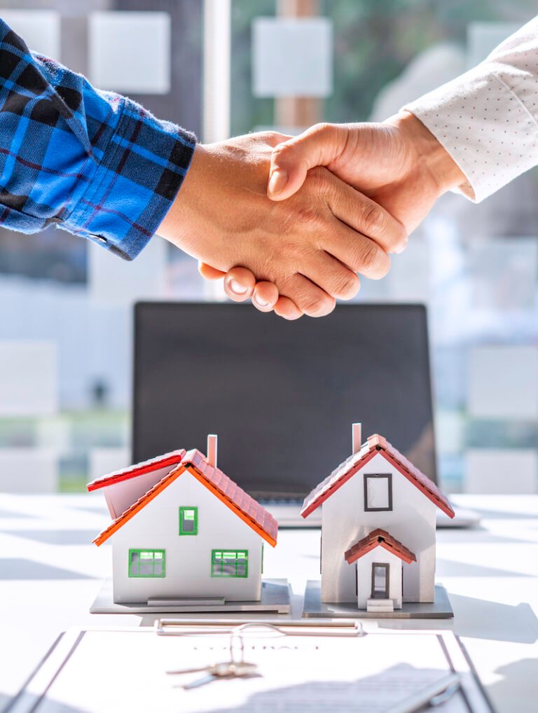 Trato de venta inmobiliaria en puebla